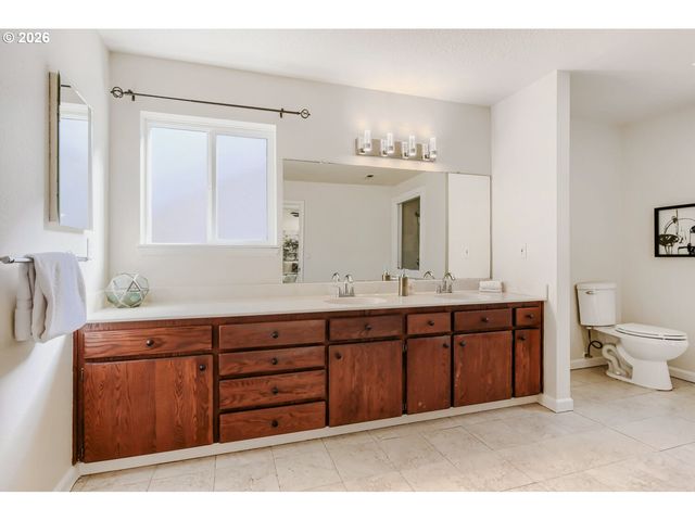 5235 Nw 168TH Pl, Portland, OR 97229