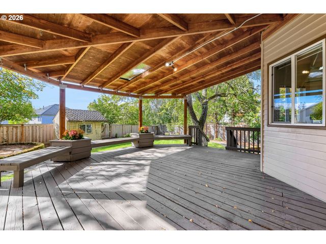 5235 Nw 168TH Pl, Portland, OR 97229