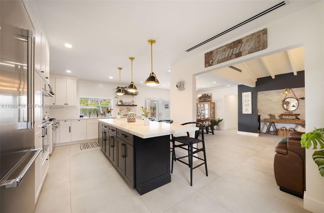 17520 SW 89th Ave, Palmetto Bay, FL 33157