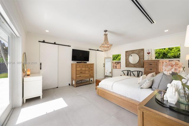 17520 SW 89th Ave, Palmetto Bay, FL 33157