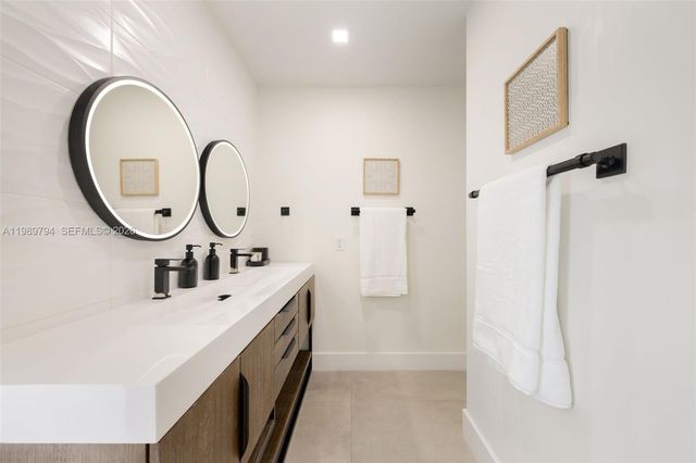 17520 SW 89th Ave, Palmetto Bay, FL 33157