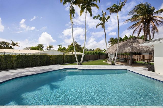 17520 SW 89th Ave, Palmetto Bay, FL 33157