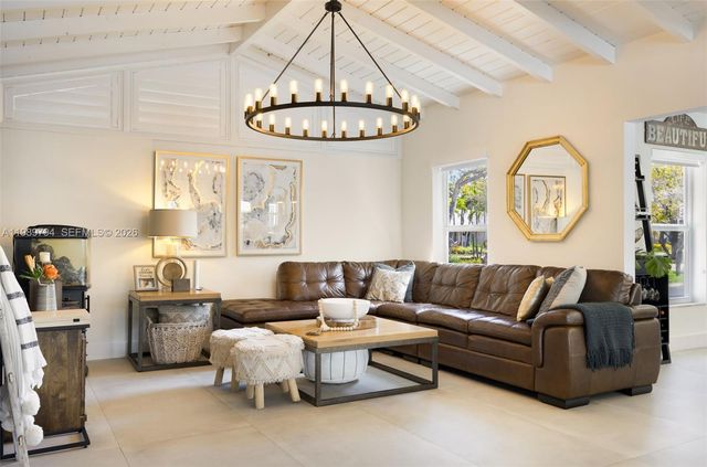 17520 SW 89th Ave, Palmetto Bay, FL 33157