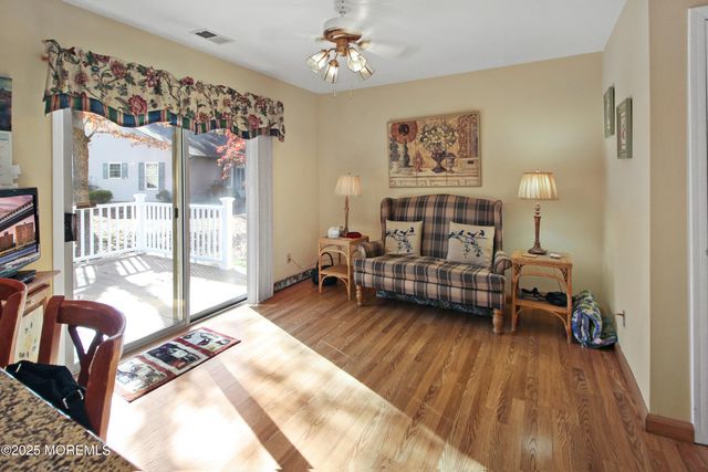 8 Morning Glory Lane, Whiting, NJ 08759