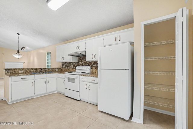 4596 CABBAGE POND Drive, Jacksonville, FL 32257