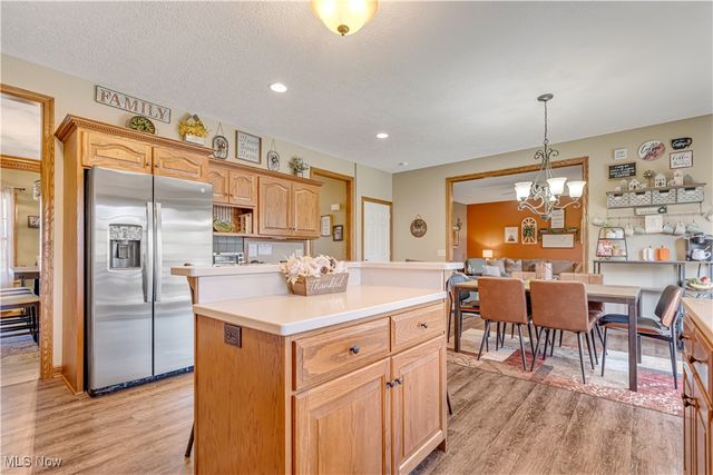 6880 Birchbark Avenue NE, Canton, OH 44721