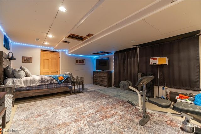 6880 Birchbark Avenue NE, Canton, OH 44721