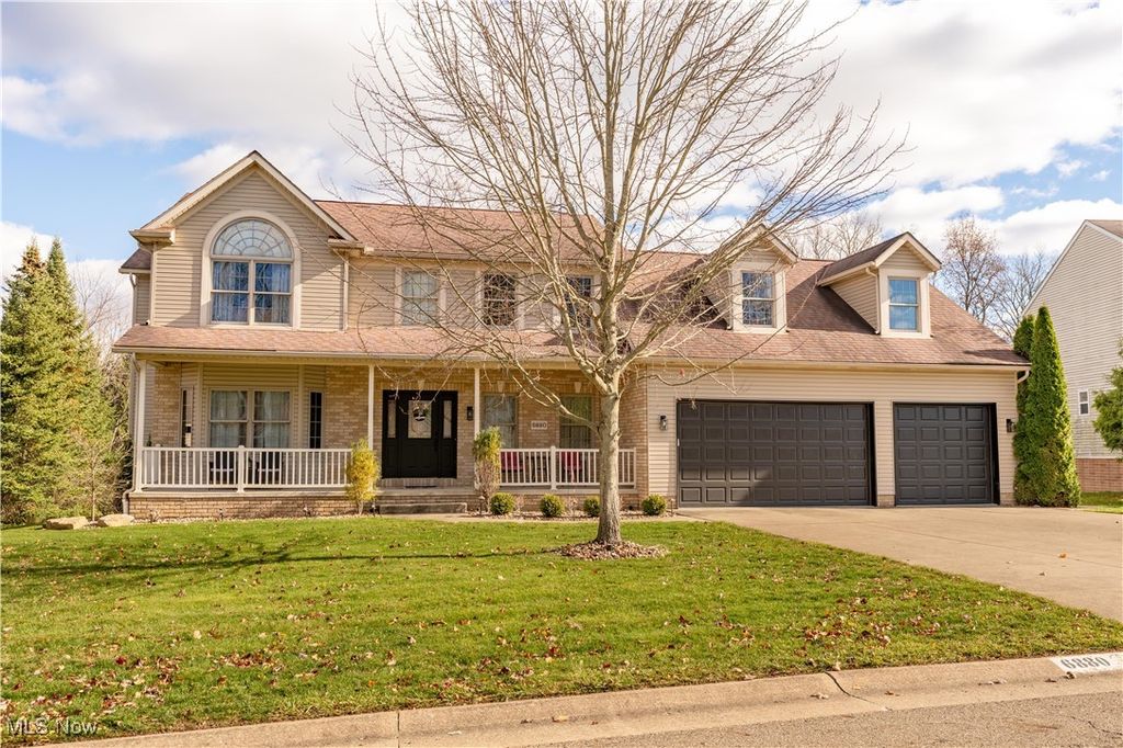 6880 Birchbark Avenue NE, Canton, OH 44721