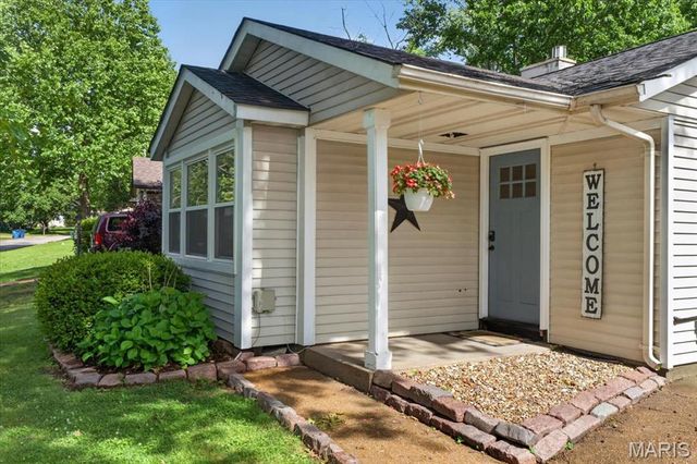 9954 Clearwater Drive, Unincorporated, MO 63123