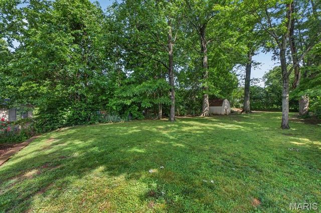 9954 Clearwater Drive, Unincorporated, MO 63123