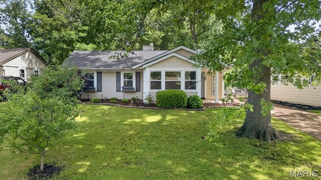 9954 Clearwater Drive, Unincorporated, MO 63123