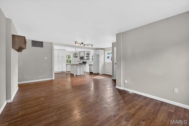 9954 Clearwater Drive, Unincorporated, MO 63123