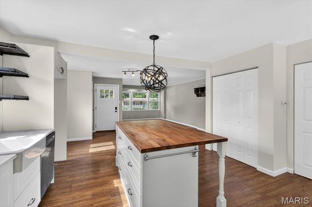 9954 Clearwater Drive, Unincorporated, MO 63123