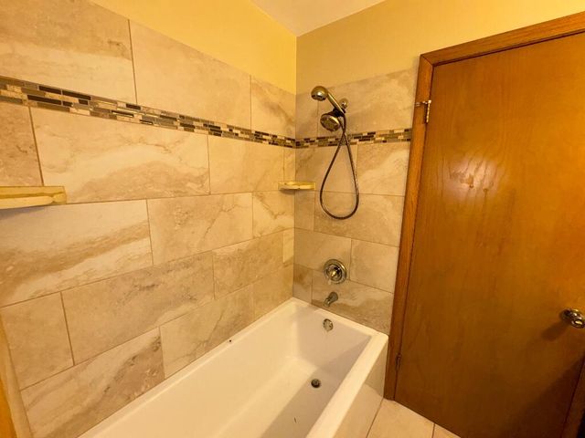 8075 N 61st STREET, Brown Deer, WI 53223
