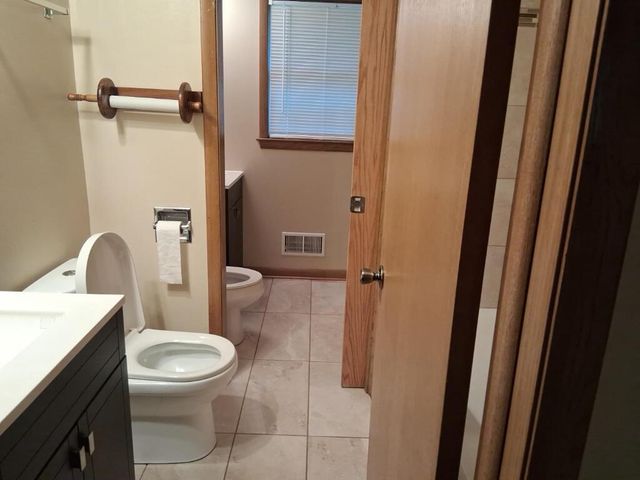 8075 N 61st STREET, Brown Deer, WI 53223