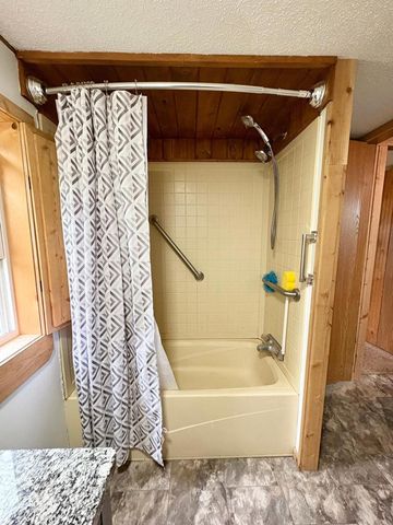 403 THURSTON ROAD, Glidden, WI 54527