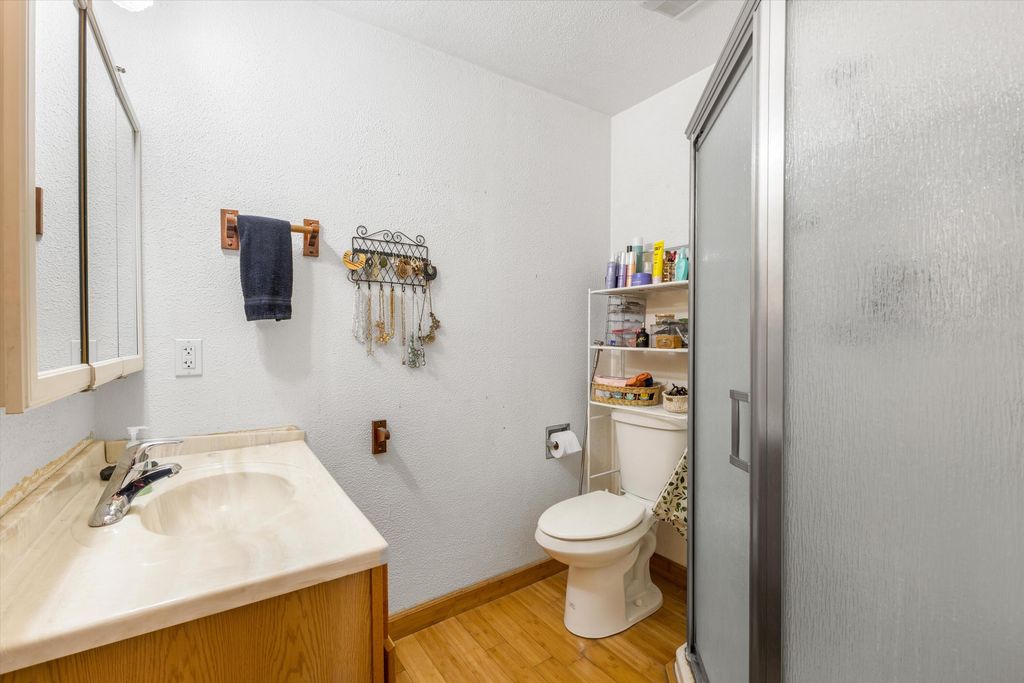 Image 14 of property listing at 750 San Diego Loop, Jemez Springs, NM 87025