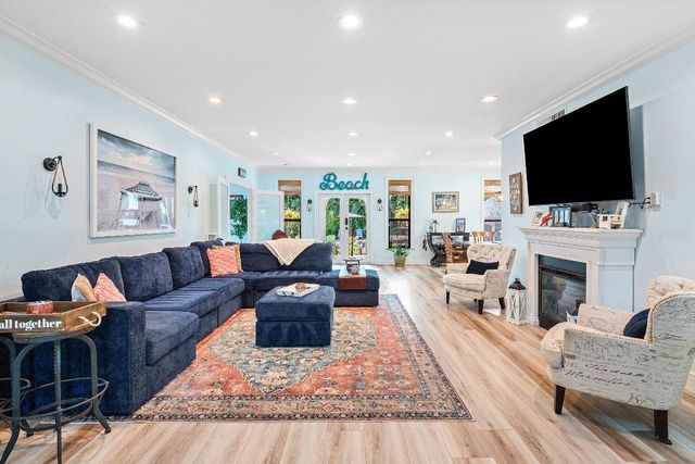 19 E Ocean Avenue, Ocean Ridge, FL 33435