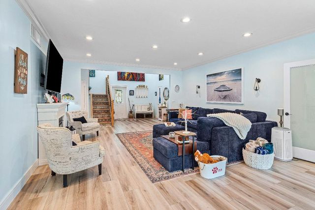 19 E Ocean Avenue, Ocean Ridge, FL 33435