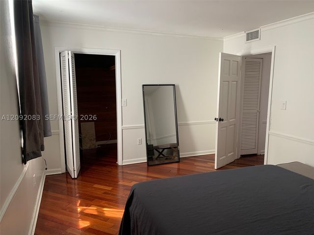 3702 NE 171st St 6, North Miami Beach, FL 33160
