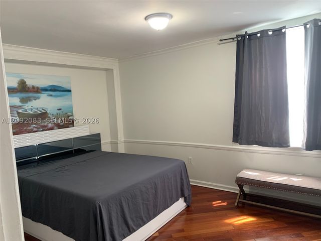 3702 NE 171st St 6, North Miami Beach, FL 33160