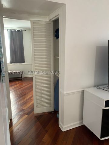 3702 NE 171st St 6, North Miami Beach, FL 33160