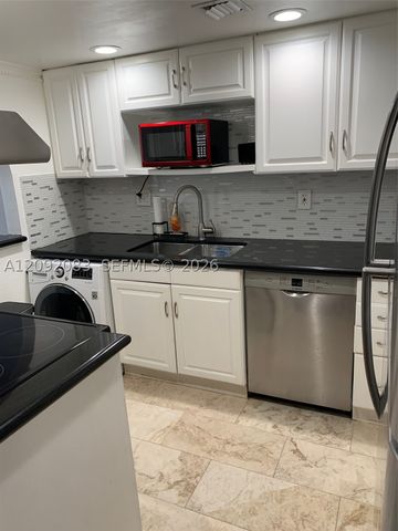 3702 NE 171st St 6, North Miami Beach, FL 33160
