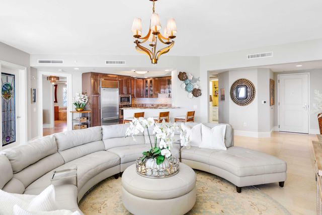 2700 N Ocean Drive 905b, Singer Island, FL 33404