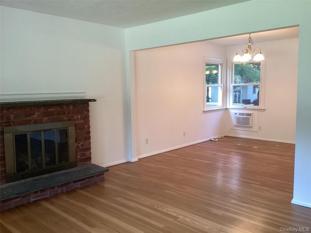 67 Soundview Drive, Port Jefferson, NY 11777