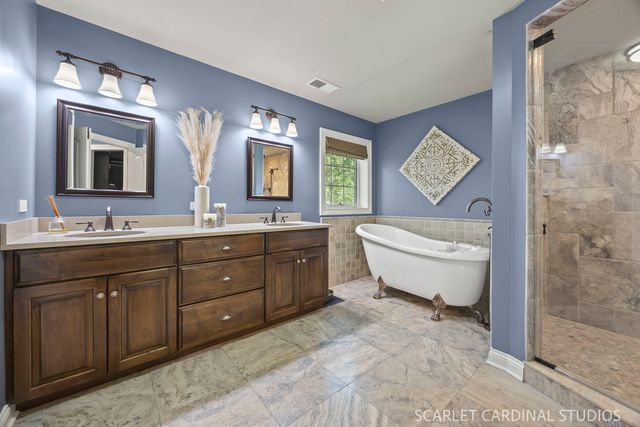 835 S Wright Street, Naperville, IL 60540