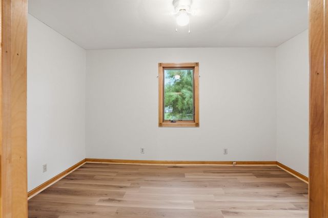 1219 Western Avenue, Cedar Falls, IA 50613