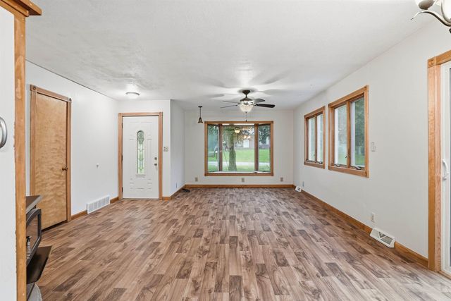 1219 Western Avenue, Cedar Falls, IA 50613