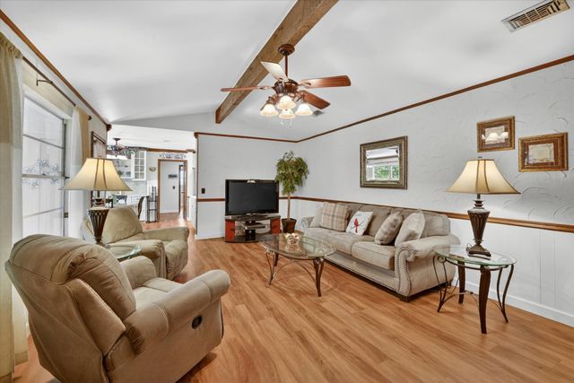 2214 Ravinia Drive, Arlington, TX 76012