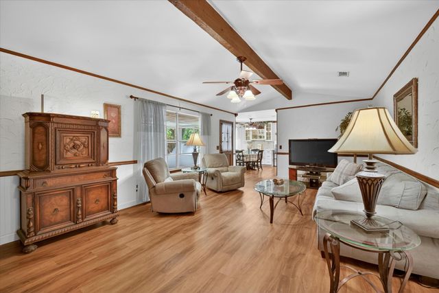 2214 Ravinia Drive, Arlington, TX 76012