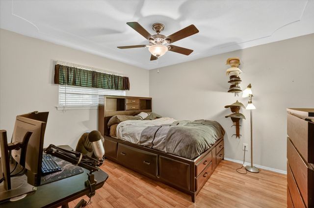 2214 Ravinia Drive, Arlington, TX 76012