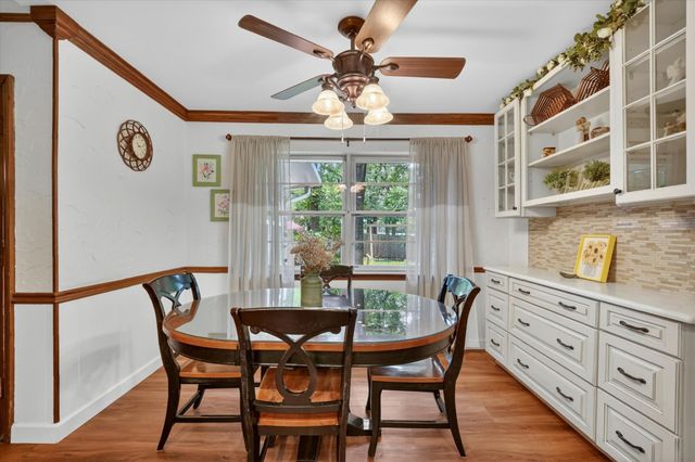 2214 Ravinia Drive, Arlington, TX 76012
