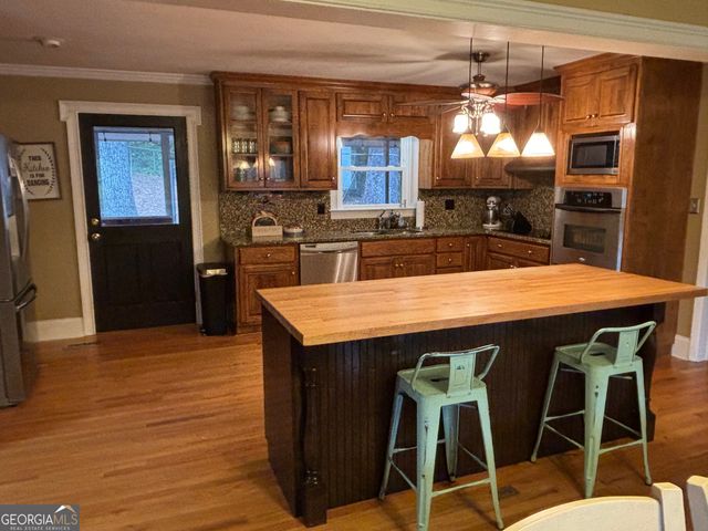 644 Brook Circle, Griffin, GA 30224