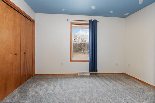 5093 SNAPDRAGON CIRCLE, Little Suamico, WI 54141