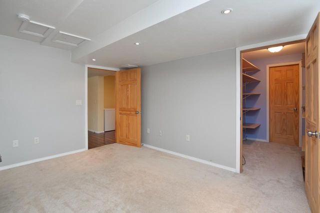 5093 SNAPDRAGON CIRCLE, Little Suamico, WI 54141