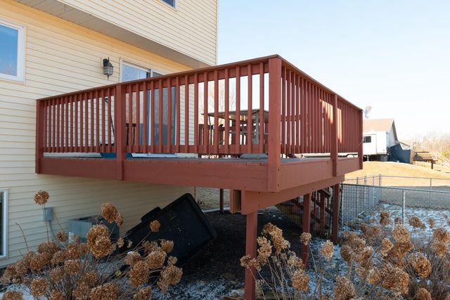 5093 SNAPDRAGON CIRCLE, Little Suamico, WI 54141