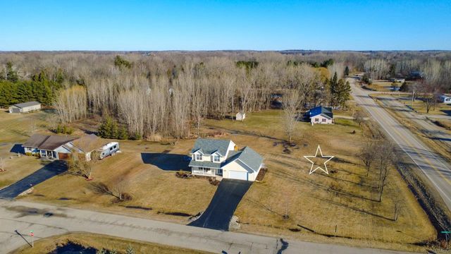 5093 SNAPDRAGON CIRCLE, Little Suamico, WI 54141