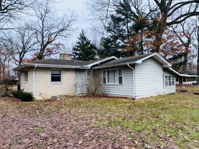 70945 Ridgewood Drive, Edwardsburg, MI 49112