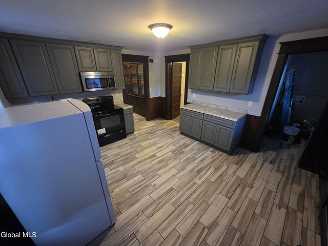 312 5th Avenue 1, Troy, NY 12182