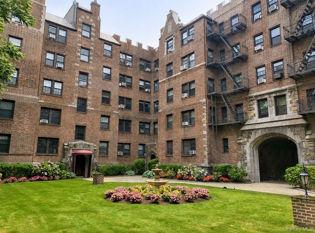 23 Old Mamaroneck Road 1R, White Plains, NY 10605