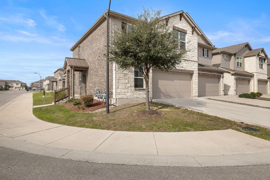 17200 Leafroller DR A, Pflugerville, TX 78660