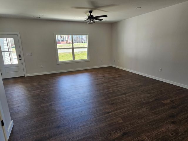 123 Lee Ct, Gainesboro, TN 38562