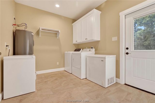 1872 Morgan Lane, Franklin, TX 77856