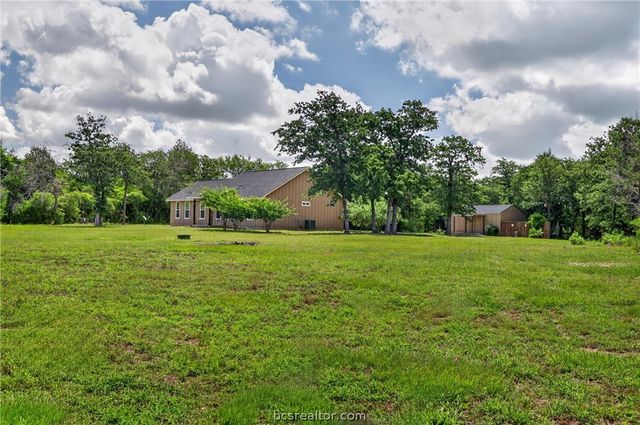 1872 Morgan Lane, Franklin, TX 77856