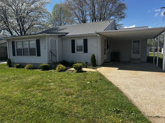 813 N Military Ave, Lawrenceburg, TN 38464