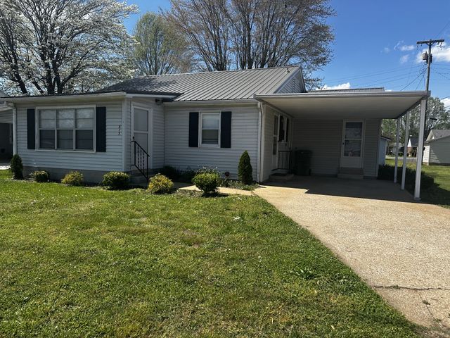 813 N Military Ave, Lawrenceburg, TN 38464